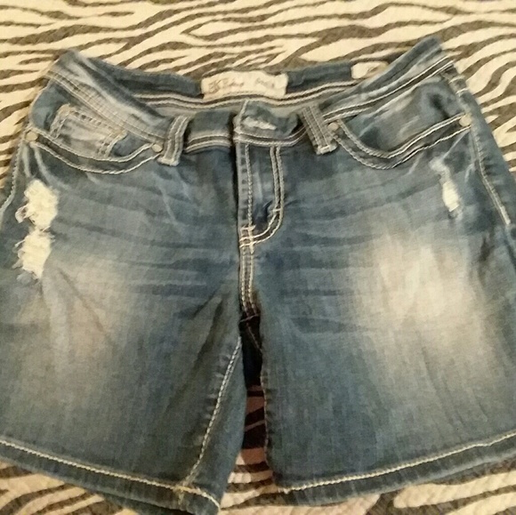 BKE Pants - BKE SHORTS NEW WITHOUT TAGS